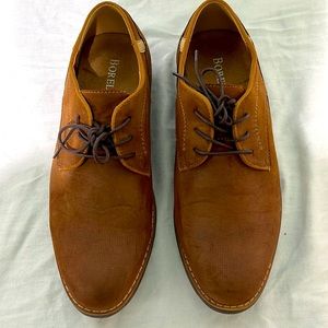 Boys Borelli Dress Shoes size 6